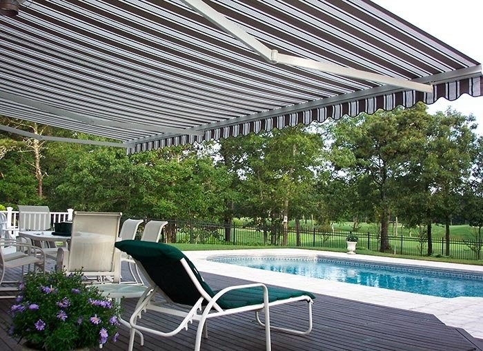 Hunter Douglas Dealer Image